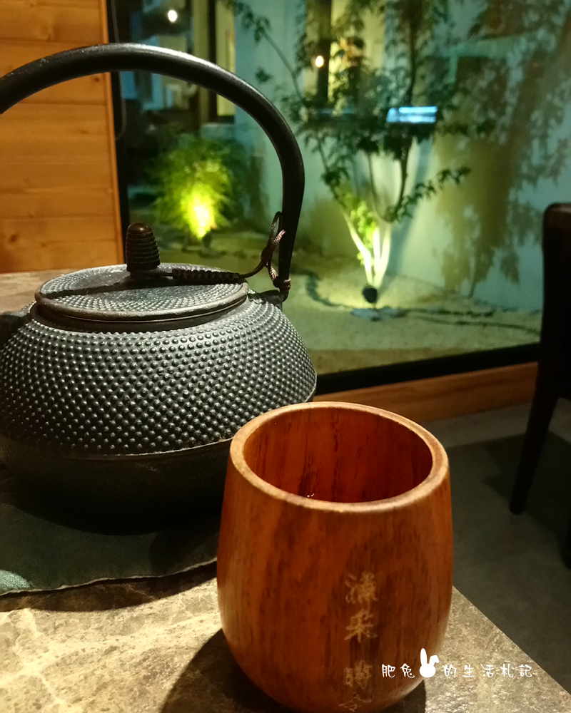 漁采時令料理茶壺